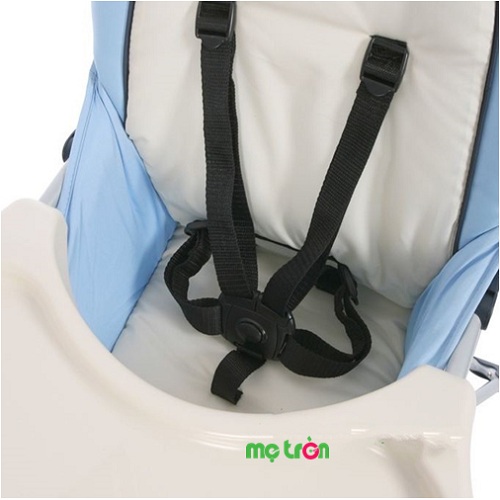 Ghế được trang bị dây đai đảm bảo an toàn tuyệt đối cho bé