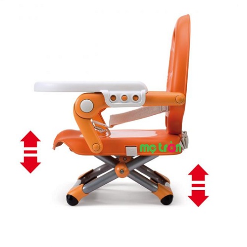 Ghế được thiết kế có thể điều chỉnh độ cao phù hợp với từng độ tuổi của bé