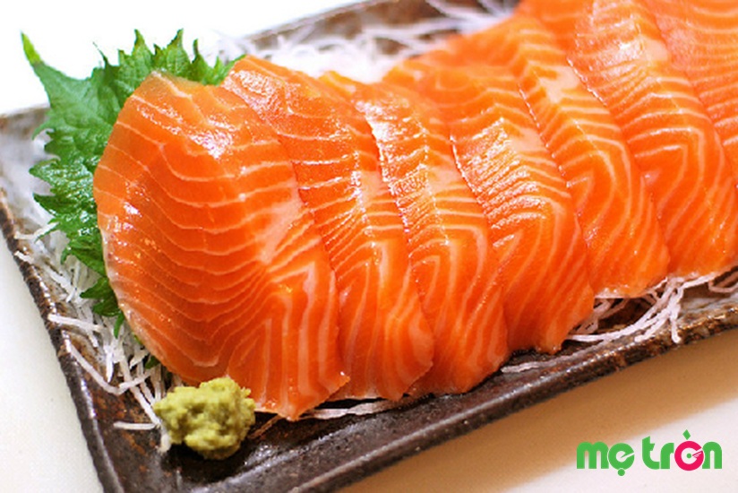 Trong cá hồi có chứa một lượng lớn thành phần chất béo omega-3 như DHA và EPA