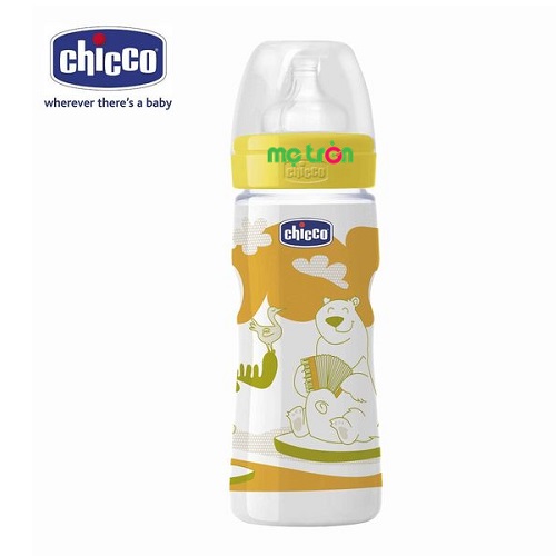 Bình sữa gấu trắng Wellbeing Chicco 330ml núm silicon dành cho trẻ trên 4 tháng tuổi