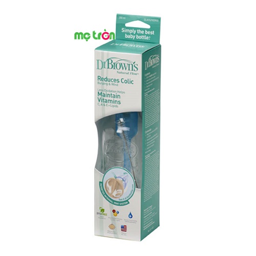 Bình được thết kế nhỏ nhẹ vừa tay cầm của bé