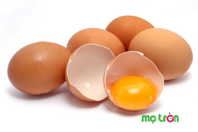 Bé ăn trứng không chỉ giúp tăng cường trí nhớ mà còn cải thiện độ tập trung vô cùng hiệu quả
