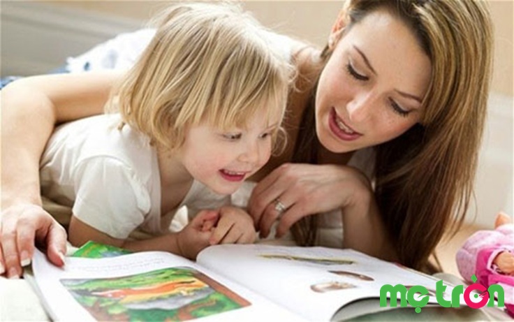 Đọc sách giúp mang đến nhiều trải nghiệm thú vị cho bé