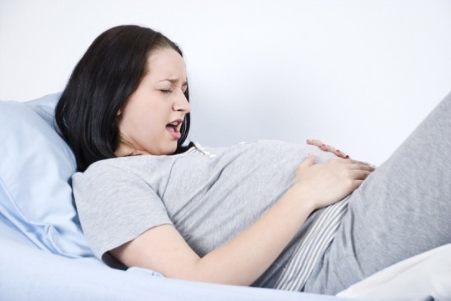 Cẩn trọng các triệu chứng bất thường khi mang thai