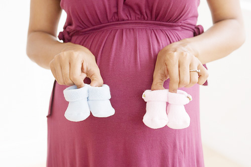 Những cách tự nhiên giúp mẹ tăng cơ hội mang thai song sinh 