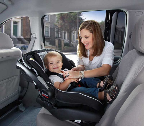 Ghế ngồi ô tô cho bé loại nào tốt nhất và bí quyết chọn mua cho mẹ?
