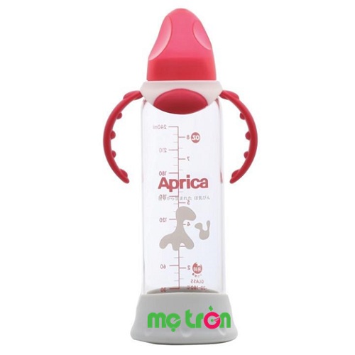 Bình sữa thủy tinh Aprica 240ml (cổ chuẩn) là dòng sản phẩm chất lượng cao cấp của thương hiệu Aprica Nhật Bản. Bình được làm từ chất liệu thủy tinhc ao cấp hoàn toàn không gây hại cho sức khỏe của bé. Với 2 tay cầm 2 bên vô cùng tiện lợi giúp bé cầm bình chắc chắn hơn.