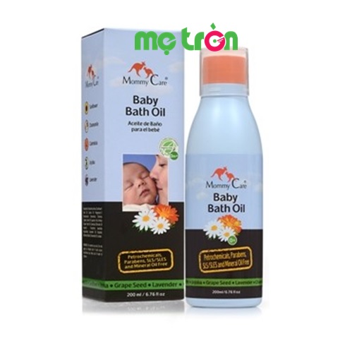 - Dầu tắm cho bé Mommy care EM025 được chiết xuất từ các thành phần tự nhiên.
- Mang lại hương thơm nhẹ nhàng và an toàn cho sức khỏe của người sử dụng.
- Giúp khôi phục độ ẩm tự nhiên cho da bé.
